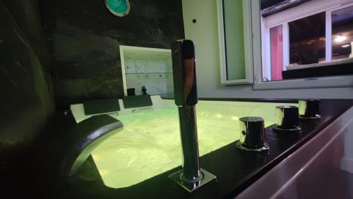 Centre Sud Apartment | SPA Dijon Historic Center - Unusual - Design