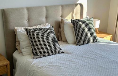Mijas Apartment | Spa & Golf resort - large terrace - mountain views - indoor pool - king bed - Mijas - Marbella