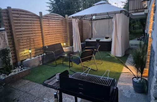 Saclas House | Spa Privatif en Pleine Nature à 1h de Paris