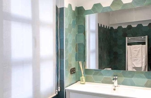 Logrono City Centre Apartment | Space for 6 in the center. Free WIFI.