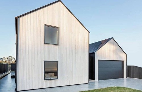 Dunsborough House | Space+Light · lounge by pool | walk to town/beach