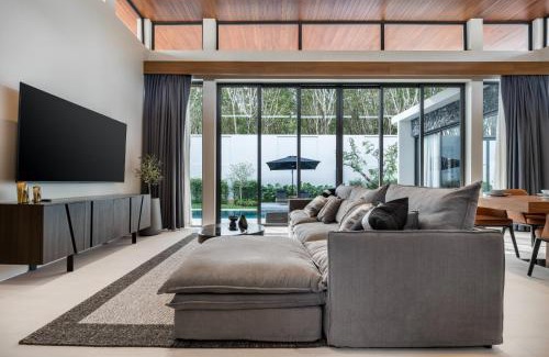 Cherngtalay Villa | Space villa Botanica Modern Loft