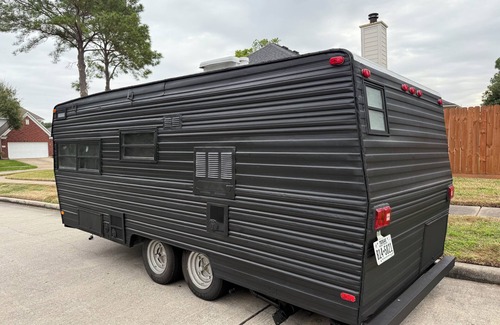 Barker House | Spacecity Glamper RV