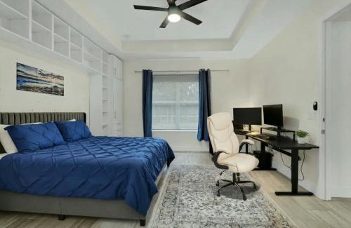 Wedgefield House | SpaceX Backyard