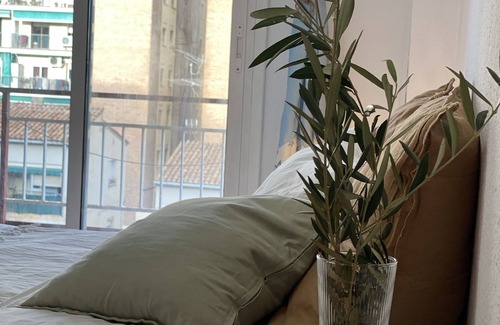 L'Hospitalet de Llobregat Apartment | Spacious Family Suite Holiday Comfy - City Walk