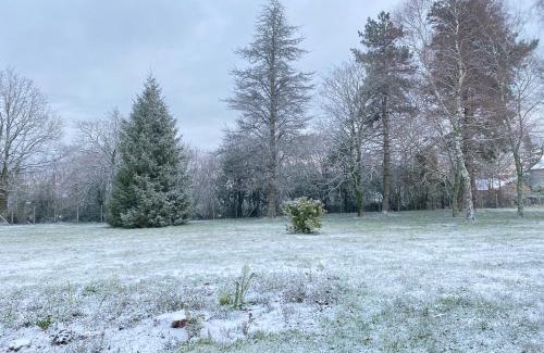 Vareilles House | Spacieuse maison dans un parc privée