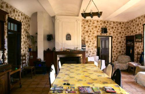 Brujas House | Spacieuse maison familiale à Beaulieu - 250 m² avec vue montagne