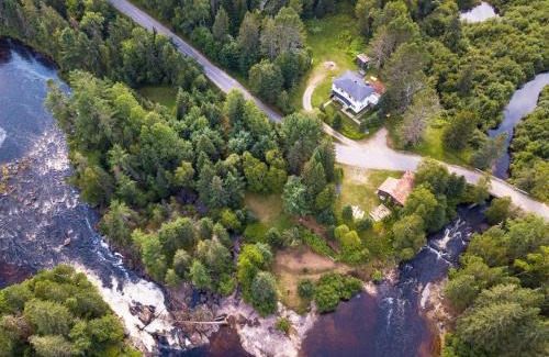 La Macaza House | Spacieuse propriété pour grande famille avec activités et spa 10 p
