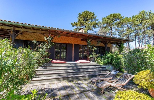 Piraillan House | Spacieuse villa familiale avec piscine pour 12 personnes Piraillan