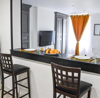 Louvroil Apartment | Spacieux F2 - Louvroil - Proche Belgique