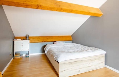 Couilly-Pont-aux-Dames Apartment | Spacieux Duplex à 10 min du Parc Disneyland