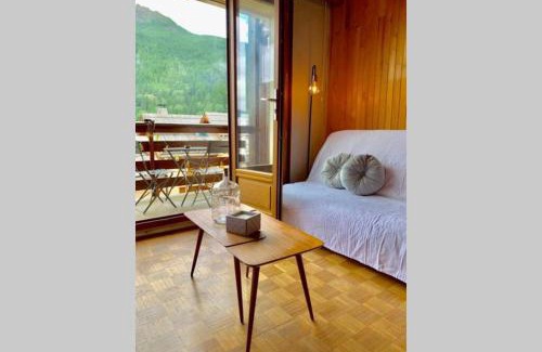 Saint-Chaffrey Apartment | Spacieux T2 à 100m des pistes & WIFI ultra rapide