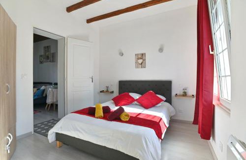 Saint-Quentin Apartment | Spacieux T2 - proche centre - confort et sérénité