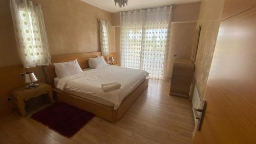 Harhoura Villa | spacieux villa avec terasse centre harhoura