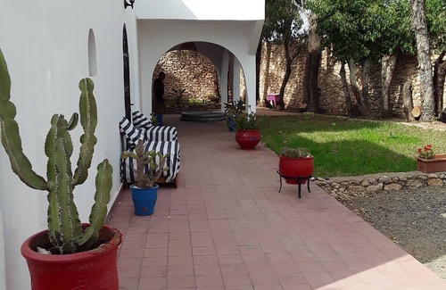 Essaouira Villa | Spacious, elegant and comfortable villa for 8 people with swimming pool air-conditioned rooms