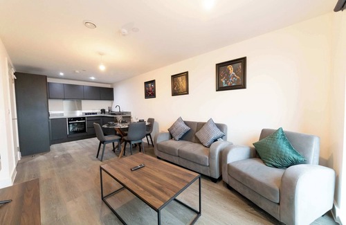 Liverpool City Centre Apartment | Spacious 1 Bed Apartment in Liverpool w Views
