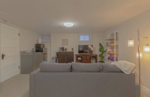 Alamo Placita Apartment | Spacious 1-Bed Denver Hideaway