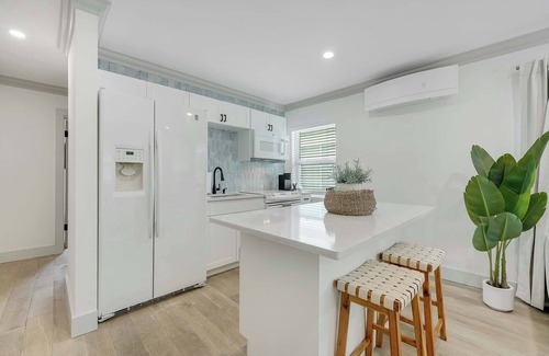 El Cid Apartment | Spacious 1 Bedroom - Downtown - Renovated