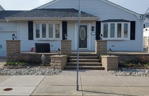 Wildwood Crest Apartment | Spacious 1 bedroom 1 block from bay 2 block from beach