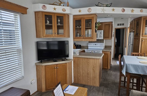 Kissimmee Resort | SPACIOUS 1 BEDROOM HOUSE IN DISNEY AREA 5 STAR RATED MILL CREEK RESORT 2752