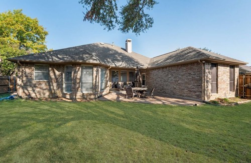 Flower Mound House | Spacious 1 Level 4-bedroom house in welcoming Flower Mound near DFW