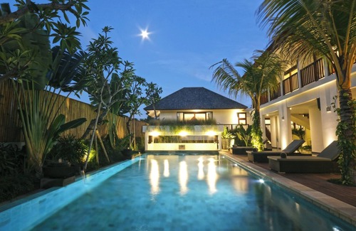 Berawa Villa | Spacious, 14 Bedroom Family Villa in Canggu