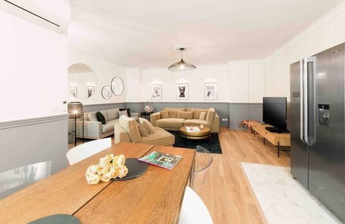 Bercy Apartment | Spacious 170m² Apartment with AC - Paris Bercy