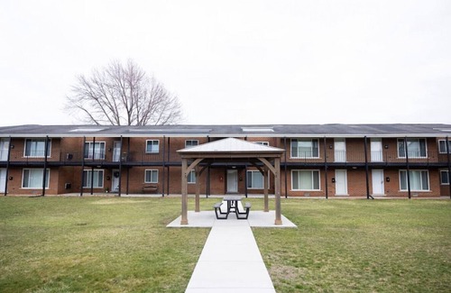 Dearborn Apartment | Spacious 1bd apt in DT Dearborn