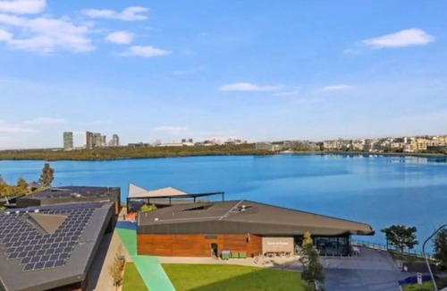 Rhodes Apartment | Spacious 1Bedroom Apt With Water View | MHS