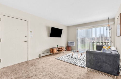 Mount Clemens Apartment | Spacious 1BR Apt On The River
