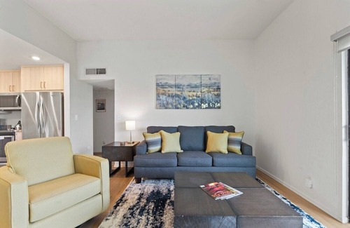 South Scottsdale Condo | Spacious 1BR Condo w/Patio & Close to Old Town