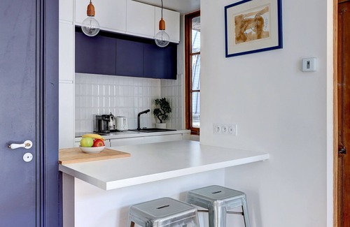 Archives Apartment | Spacious 1BR next to Places des Vosges - Marais