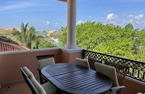 Puerto Aventuras Condo | Spacious 2-Bedroom Ocean and Marina view penthouse with private rooftop terrace