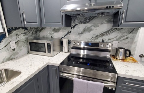Brampton House | Spacious 2 Bedroom 1 bathroom appartment