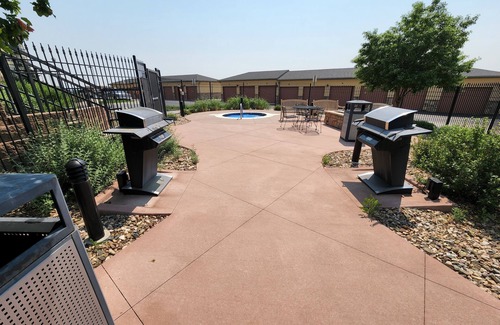 Broomfield Condo | Spacious 2-bedroom condo in Broomfield with hot tub, pool, fitness room, WiFi