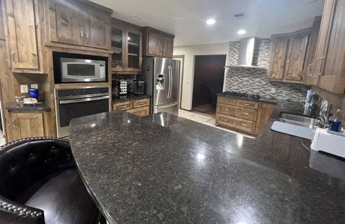 Branch House | Spacious 2-bedroom country home on 17 wooded acres