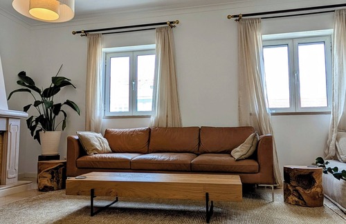 Santo Condestavel Apartment | Spacious 2-Bedroom Duplex with Private Roof Deck and Gym in Campo de Ourique