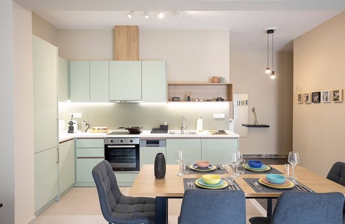 Petralona Apartment | Spacious 2-Bedroom Retreat in the Heart of Athens