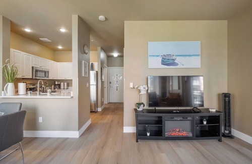 Belltown Condo | Spacious 2 BR Condo in the Heart of the City