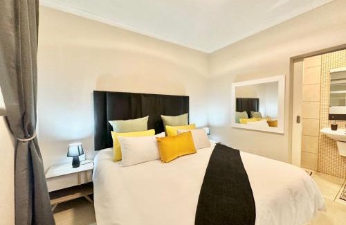 Umhlanga Ridge Apartment | Spacious 2 X King Bed Apartment In Umhlanga