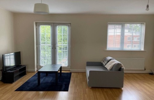 Stafford Apartment | Spacious 2BD apartment in the Vibrant Stafford