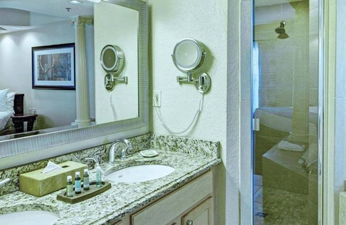 Kissimmee Resort | Spacious 2BD Villas & Resort Fun Just Minutes from Disney