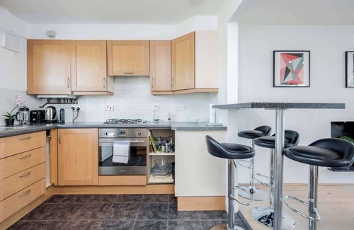 Holland Park Apartment | Spacious 2bed in top location Holland Park-N Hill