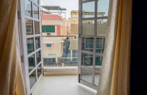 Chennai Apartment | Spacious 2BHK apartment in Chennai, near Airport, Chennai Trade Center, DLF