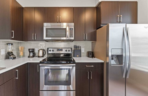 Theatre District Apartment | Spacious 2BR 2BA Condo Boston Downtown