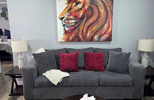 Charlotte Apartment | Spacious 2BR 2BA with AC, Wi-Fi, free parking minutes tonUptown Charlotte.