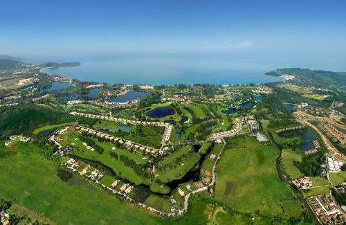 Laguna Apartment | Spacious 2BR Apartment ALM 2223 in Laguna, 10 min from BangTao Beach