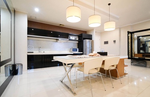 Surabaya Apartment | Spacious 2Br At The Via And The Vue Apartment Surabaya