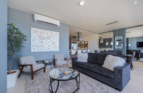 El Tezal Apartment | Spacious 2BR Condo With Great Location