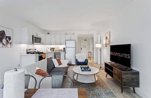 Atlantic City Apartment | Spacious 2BR CozySuites Condo at Showboat #10